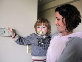 Nicole Marsh, of Barrie, Ont., was billed $977 for electricity for the one-bedroom apartment she shares with her young sons. (Cheryl Browne/Postmedia Network)