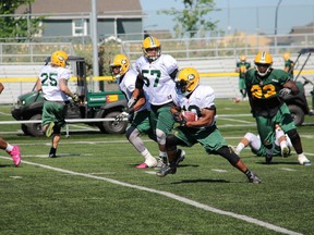 Chad Simpson, No. 10, says he could 'feel' Grey cup when he arrived at Eskimos camp. (Photo courtesy Edmonton Eskimos)