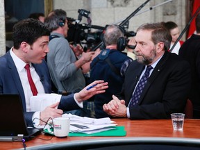Evan Solomon interviews NDP Leader Thomas Mulcair for the CBC on budget day on Parliament Hill in Ottawa March 21, 2013. (REUTERS/Blair Gable)