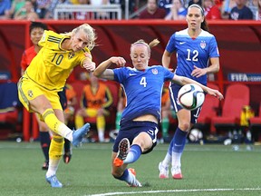 Powerhouse Sweden firced the strong U.S. team to a draw during their group stage game in Winnipeg on Friday. (Kevin King, Pstmedia Network)