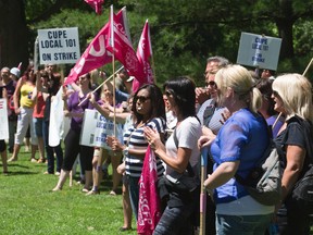 Striking inside city workers (CUPE 101) held a barbecue and rally in Victoria Park. (DEREK RUTTAN, The London Free Press)