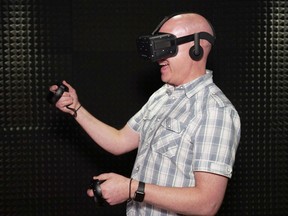 Steve Tilley tries out the Oculus Rift and Oculus Touch controllers.
