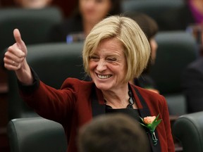 Premier Rachel Notley gives a thumbs up before the Speech From The Throne was read on the floor of the Alberta Legislature by Lt.-Gov. Lois Mitchell in Edmonton, Alta., on Monday June 15, 2015. The Speech From The Throne marked the beginning of the 29th Legislature. (EDMONTON SUN FILE)