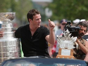 Stanley Cup champ Jonathan Toews will bring the coveted trophy back to the Dakota Community Centre for a third time in five years on Friday. (MARCEL CRETAIN/WINNIPEG SUN FILE PHOTO)