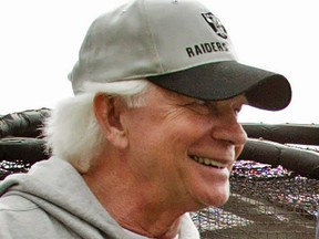 Former NFL quarterback Ken Stabler in a file photo taken March 8, 2005. Stabler, a star NFL quarterback who led the Oakland Raiders to a Super Bowl championship in 1977, has died at age 69. (JOE SKIPPER/Reuters files)