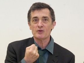 Roger Rees, artistic director of the Williamstown Theatre Festival in Williamstown, Mass., died Friday night, his representative Rick Miramontez said. He was 71.  (AP Photo/Jim Cooper, File)