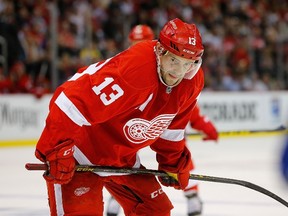 Pavel Datsyuk of the Detroit Red Wings gets ready for a face off during NHL playoff action against the Tampa Bay Lightning April 21, 2015 at Joe Louis Arena in Detroit. (Leon Halip/Getty Images/AFP)
