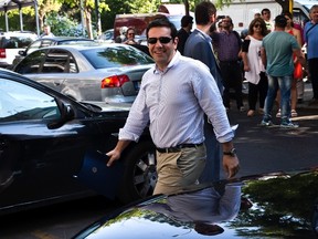 Greek Prime Minister Alexis Tsipras arrives for a ruling Syriza party political committee meeting at the party's headquarters in Athens, Greece July 27, 2015. (REUTERS/Ronen Zvulun)