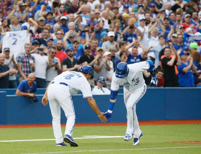 Tulowitzki impresses in Blue Jays' debut, leading Toronto to 8-2 win