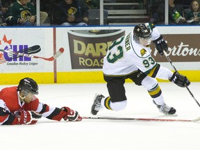 Toronto Maple Leafs first-round pick Mitch Marner (right) will skate at the Canadian junior team’s development camp this weekend in Calgary. (Postmedia Network file photo)