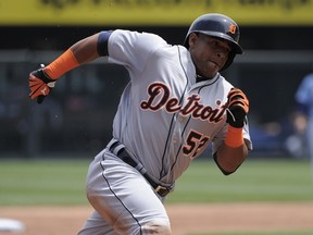 Yoenis Cespedes of the Detroit Tigers rounds third against the Kansas City Royals on May 3, 2015 at Kauffman Stadium in Kansas City. (Ed Zurga/Getty Images/AFP)