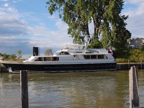 BUSY GRAND BEND HARBOUR