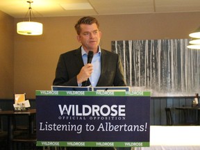 Wildrose Party leader made a stop in Drayton Valley recently as part of his Alberta tour. Attendees had lunch, enjoyed Jean’s speech and were able to ask him questions.