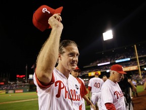 Philadelphia Phillies’ Chase Utley acknowledges cheers from the crowd after a game against the Toronto Blue Jays Wednesday, Aug. 19, 2015, in Philadelphia. (AP Photo/Matt Slocum)