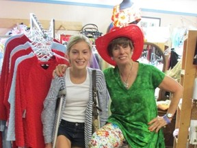 Kathryn Antonio/For The Sudbury Star 
Ella Bodlt, from Barrie, meets our Bonnie at the busy My Ol’ Blues Clothing Factory Outlet in Gore Bay.