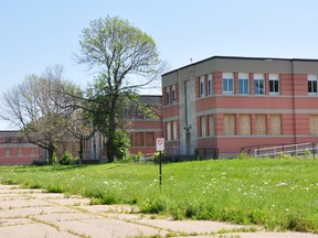 The Southwestern Regional Centre, near Chatham, was one of the facilities named in an earlier suit that’s now settled. (FREE PRESS FILE)