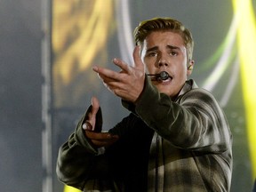 Justin Bieber performs during the 2015 Wango Tango concert at the StubHub Center in Carson, California May 9, 2015. REUTERS/Kevork Djansezian