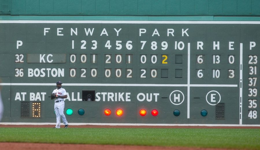 Woman injured by foul ball sues Red Sox owner Toronto Sun