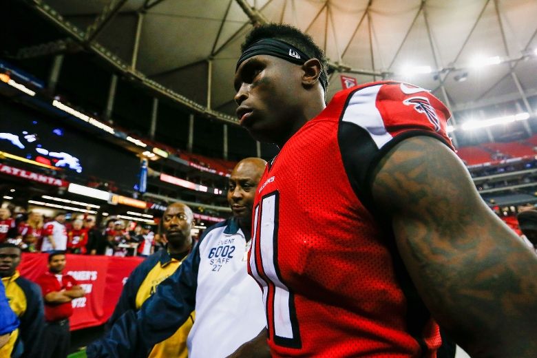 Julio Jones signs five-year $71.25m contract extension with Atlanta Falcons