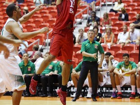 Canada's Robert Sacre during a 2015 Copa Tuto Marchand game against Brazil at the Roberto Clemente Coliseum in Puerto Rico. (photo: José Jiménez Tirado/FIBA Americas)