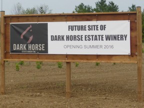 Dark Horse Estate Winery