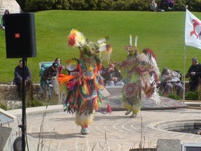 The Manito Ahbee Festival kickoff event took place Sept. 9, 2015, at Oodena Circle at The Forks in Winnipeg. (JIM BENDER/WINNIPEG SUN/POSTMEDIA NETWORK)