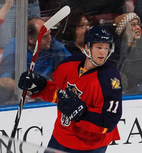 Jonathan Huberdeau inks 2-year bridge deal with Panthers