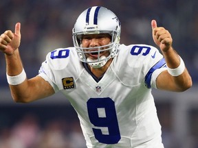 Tony Romo of the Dallas Cowboys calls out during play against the New York Giants in the first quarter at AT&T Stadium in Arlington, Texas, on Sept. 13, 2015. (Ronald Martinez/Getty Images/AFP)