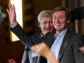 Conservative leader Stephen Harper with Wayne Gretzky Friday, September 18, 2015.THE CANADIAN PRESS/Ryan Remiorz