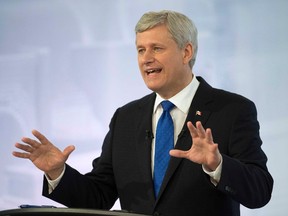 Conservative Leader Stephen Harper speaks during the French-language debate in Montreal September 24, 2015.  Canadians go to the polls in a federal election on October 19, 2015.   REUTERS/Adrian Wyld/Pool