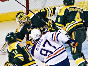 The Golden Bears hockey team, defending CIS champions, took on the Oilers rookies squad in September. (Codie McLachlan, Edmonton Sun)