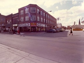 The Richards Block, southeast corner of King Street and the Market Square.