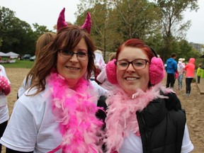 Teri Gray, left, and her daughter Joeylin Codling, get ready for the CIBC Run for the Cure, fundraiser for the Canadian Breast Cancer Foundation on Sunday October 4, 2015 at Canatara Park in Sarnia, Ont. Paul Morden/Sarnia Observer/Postmedia Network