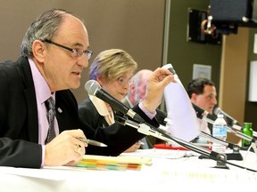 Gino Donato/The Sudbury Star
NDP Nickel Belt incumbent Claude Gravelle makes a point at the Greater Sudbury Chamber of Commerce-sponsored debate on Monday.