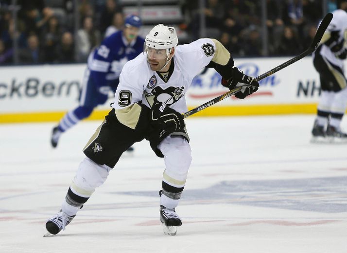 Penguins' Pascal Dupuis out 45 weeks with lowerbody injury Toronto Sun