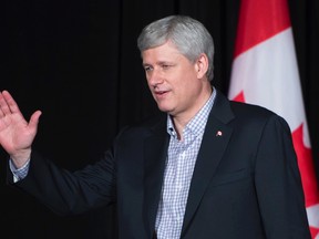 Conservative leader Stephen Harper address a gathering during an election campaign stop in Vancouver, B.C. Thursday, Oct. 8, 2015.  THE CANADIAN PRESS/Jonathan Hayward