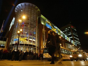 MTS centre night exterior filer