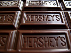 A Hershey's chocolate bar is shown in this photo illustration in Encinitas, California, in this January 29, 2015, file photo. (REUTERS/Mike Blake/Files)