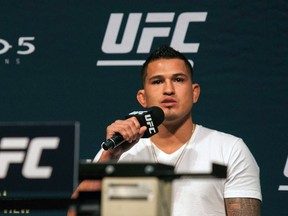 UFC lightweight fighter Anthony Pettis answers questions from UFC fans during a news conference for UFC 192 in Houston on Oct. 2, 2015. (AP Photo/Juan DeLeon)