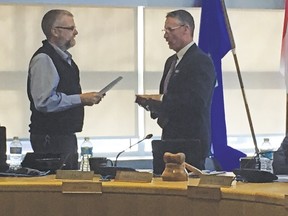 Rod Ruark is sworn in as Vulcan County's reeve. Stephen Tipper Vulcan Advocate