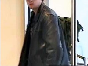 Ottawa police are seeking this man after a bank robbery on Oct. 20 on richmond Rd. (Ottawa Police submitted image)