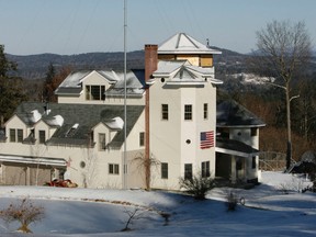 This Jan. 7, 2007 file photo shows the home of Ed and Elaine Brown in Plainfield, N.H. The property, owned by convicted tax evaders, will once again be auctioned for sale Oct. 22, 2015.  (AP /Jim Cole)