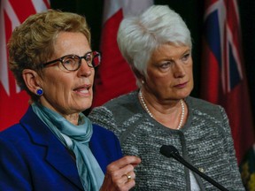Ontario Premier Kathleen Wynne and Education Minister Liz Sandals. (Dave Thomas/Toronto Sun/Postmedia Network)