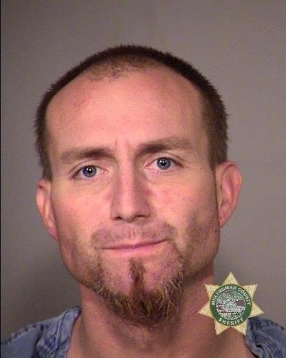 Oregon burglar climbs naked into couple's bed, is chased at gunpoint ...