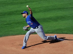 David Price of the Toronto Blue Jays throws a pitch in the first inning against the Kansas City Royals in Game 2 of the American League Championship Series at Kauffman Stadium in Kansas City on Oct. 17, 2015. (Ed Zurga/Getty Images/AFP)