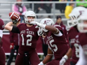 University of Ottawa Gee-Gees quarterback Derek Wendel set a new CIS record for passing yards in a season while also besting a number of school and provincial marks as the Gee-Gees defeated the University of Toronto Varsity Blues 45-9 on Saturday, Oct. 24, 2015. (Chris Hofley/Ottawa Sun)