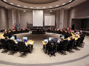 Ottawa city council chambers on Apr. 15, 2015. Andrew Meade/Ottawa Sun/Postmedia Network