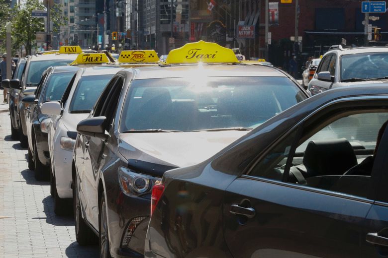 Cab fares to drop Sunday Toronto Sun