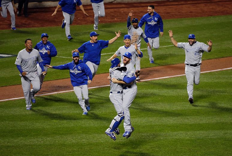 Crown Royal: Kansas City Royals Rally Again To Win World Series ...