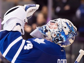 Toronto Maple Leafs goaltender James Reimer celebrates after defeating the Dallas Stars in NHL hockey action in Toronto Nov. 2, 2015. (THE CANADIAN PRESS/Frank Gunn)